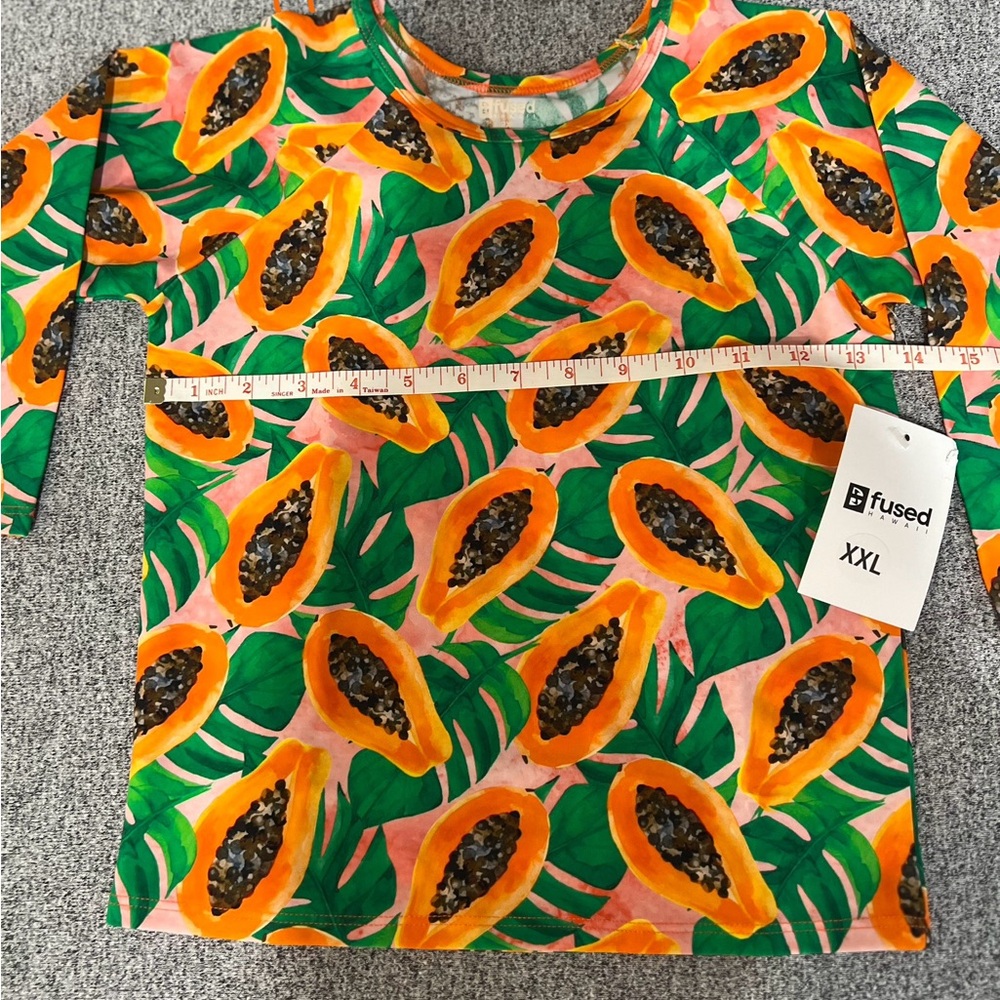 Fused Hawaii youth rash guard NWT XXL